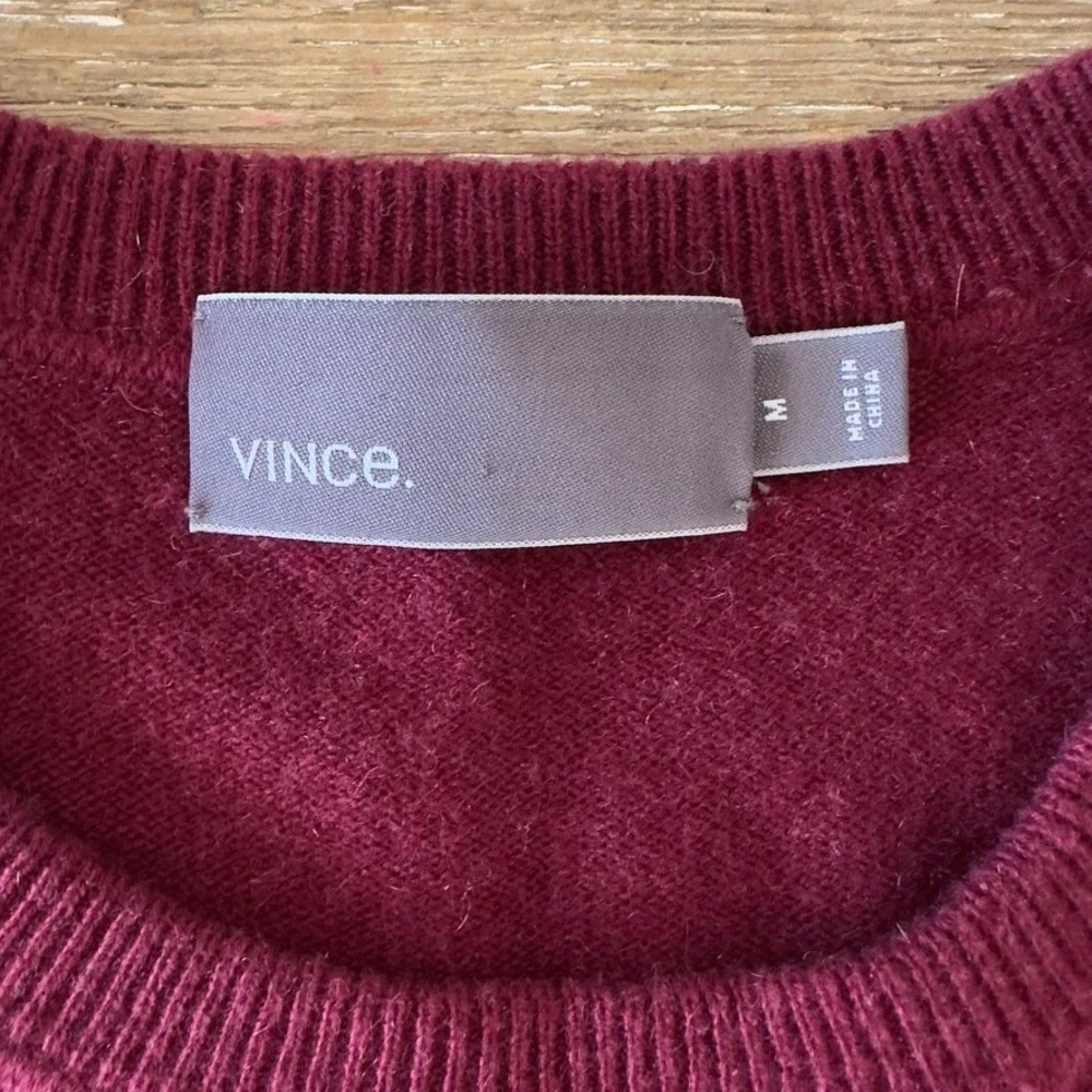 VINCE Men's Burgundy Ombré Dip-dyed Crewneck Sweater-Wool Cashmere Blend-Sz Med - Picture 2 of 13